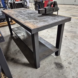 Werkbank met bankschroef, Facom