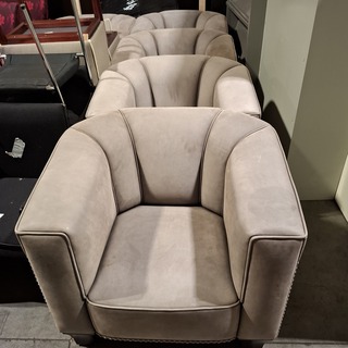 Partij diverse stoelen en fauteuils