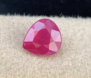 Natuurlijke Robijn – Burma (Myanmar) | 0.77ct, Rood