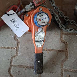 3x Kettingtakel 2x Eller