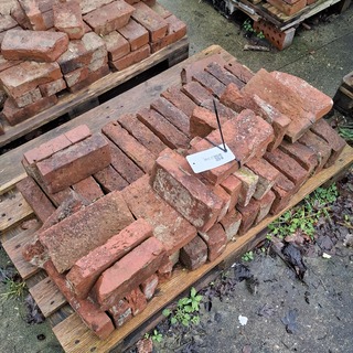 Partij diverse metselstenen op 5x pallet