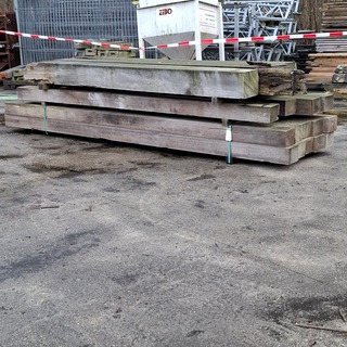 Ca. 18x Hardhouten balk o.a. Bilinga