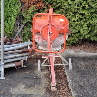 Betonmolen Lescha, SM 145S