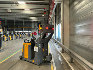 Elektro trekker Jungheinrich, EZS-350-A-FTF, geel, bouwjaar 2018, elek