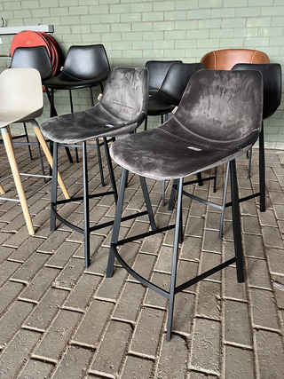 Ca. 12x Barkruk, Zuiver En Dutchbone