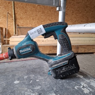 Accu trilnaad Makita, DVR450, bouwjaar 2020