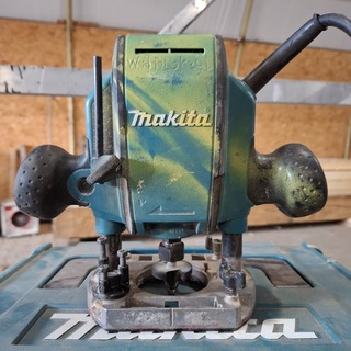 Bovenfrees Makita, RP0900, bouwjaar 2010