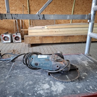 Haakse slijper Makita, GA9020S, bouwjaar 2010