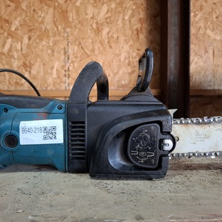 Elektrische kettingzaag Makita, UC4030A, bouwjaar 2010