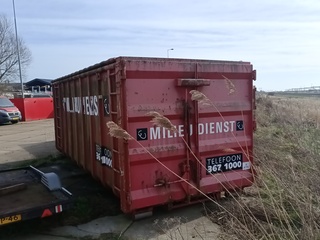 32 m³ Haakarm afzetcontainer met deksel, 2000