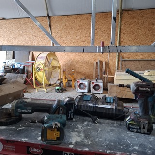 4x Accu gereedschap Makita