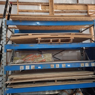 Partij hout plaatmateriaal