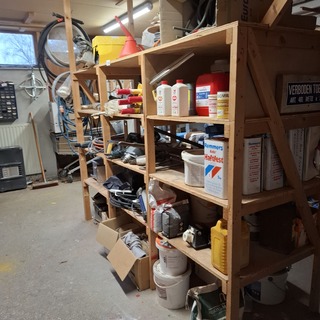 Partij diverse bouwbenodigdheden