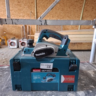Accu schaafmachine Makita, DKP180, bouwjaar 2024