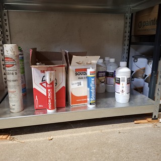 Ca. 20x Kitpatroon o.a. Soundal