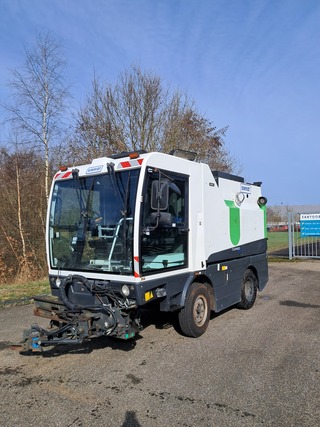 Veegmachine, Schmidt, Compact 400, 2011