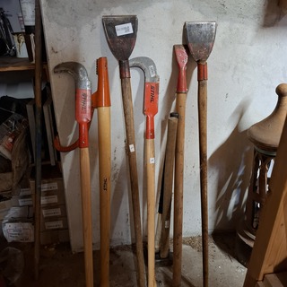 8x Tuingereedschap o.a. Stihl