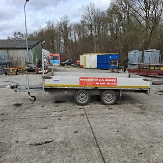 Tandemas aanhanger, Eduard, P4, 2011