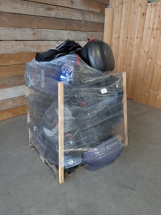 Assortiment motorkoffers en tassen, O.a. Kemi Moto, Givi