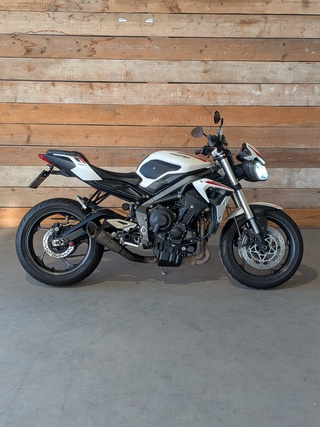 Motor, Triumph, Tour Street Triple S, 2021