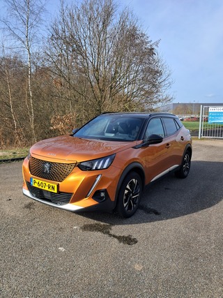 Personenauto, Peugeot, e-2008, EV Allure Première  50 kWh, 2021