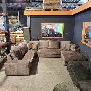 U-Hoekbank, DGB, 2025