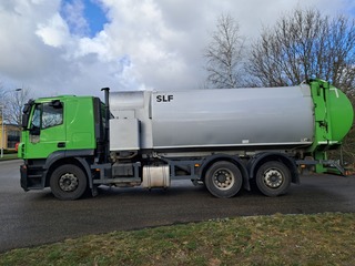 Vuilniswagen, IVECO, AT260SY/PS, 2013, met zijlader, HALLER SLF 22M³