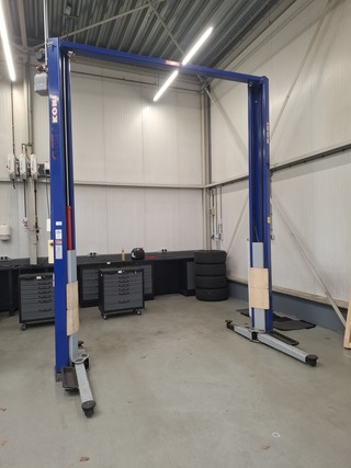 2-Koloms hefbrug, Stertil Koni, SK-2030-A, 2002