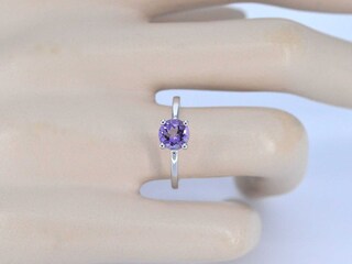 Witgouden ring met amethist