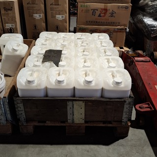 Ca. 25x  Water- based Disperson primer á 10kg met 3x emmer lijm, MN, Z