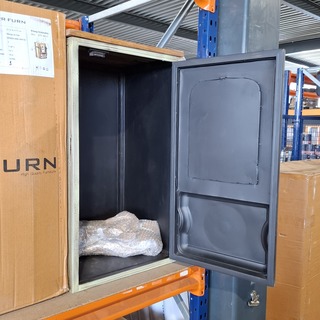 Sidetable, Starfurn, Benzinepomp | STF-9811, 2024