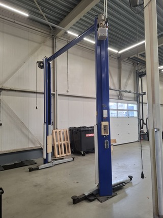 2-Koloms hefbrug, Stertil Koni, SK-2030-A, 2002