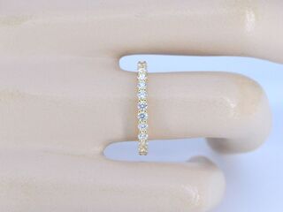 Gouden alliance ring met briljant geslepen diamant