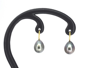 Gouden oorbellen met tahiti parels