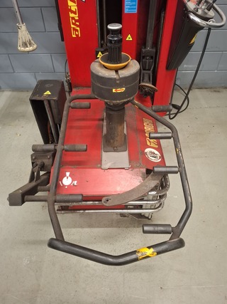 Banden de-en montage apparaat, Corghi Artiglo , Master 26