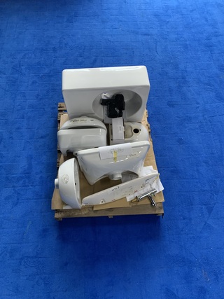 9x Wasbak | wastafel | planchet | toiletrolhouder | kraan, Duravit | I