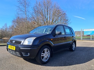 Personenauto, Ford, Fusion, Zwart, 2004