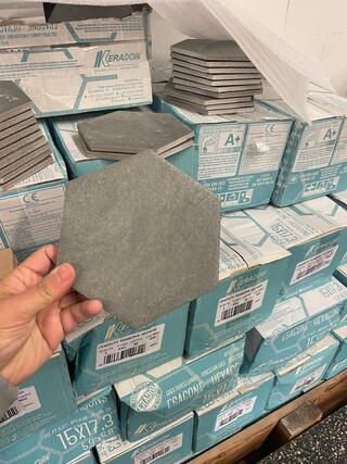 Grijze hexagon tegel 9,8 m2