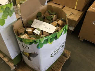 Ca. 200x Potten pindakaas voor vogels, ED