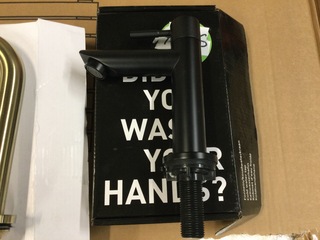 3x Wastafelkranen, zwart/chroom/goud