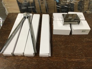 4x handdoekrek en 4x toiletrolhouder, chroom