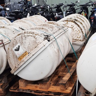 2x Reddingsvlot, Solas 74/96