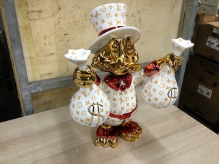 Donald Duck beeld, Lior24, wit/goud