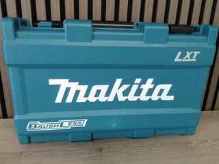 Ca. 30x Lege Makita koffers