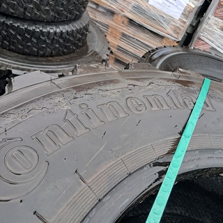 3x Vrachtwagenband en 2x terreinband, Michelin/Continental