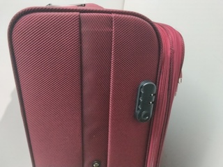 Grote reiskoffer, Royalty Rolls, rood