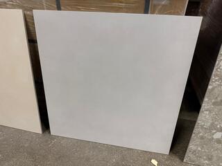 Keramische tegel lichtgrijs 60×60 28,8 m2