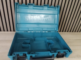 Ca. 30x Lege Makita koffers