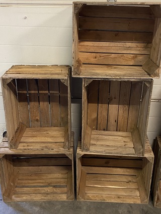 7x Houten kist (stapelbaar)