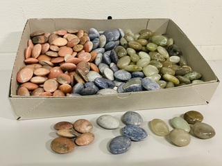 Ca. 250x Handsteen Rhodoniet/Maansteen/Lazuliet